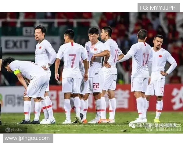 中国足球球员年薪现状分析与未来发展趋势探讨